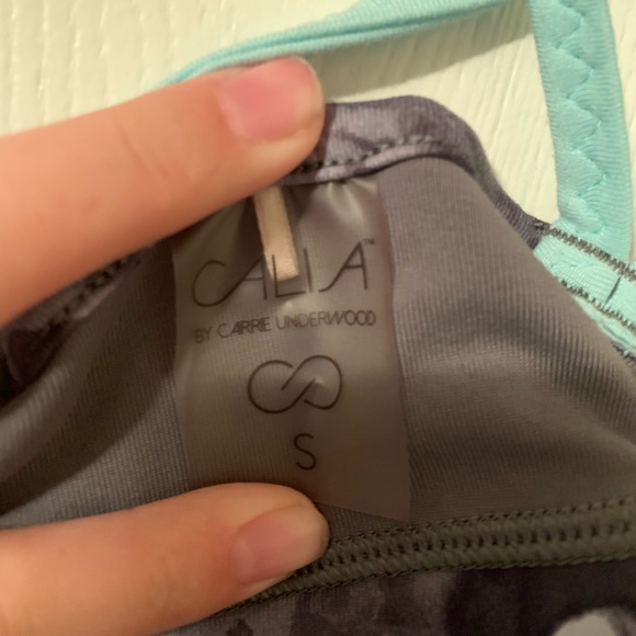 Workout tank - Picture 3 of 3